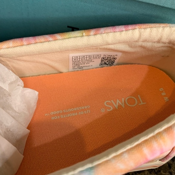 Toms Alpargata Slip On Candy Pink Tie Dye Canvas Sneaker Size 8 1/2 New - Picture 7 of 8